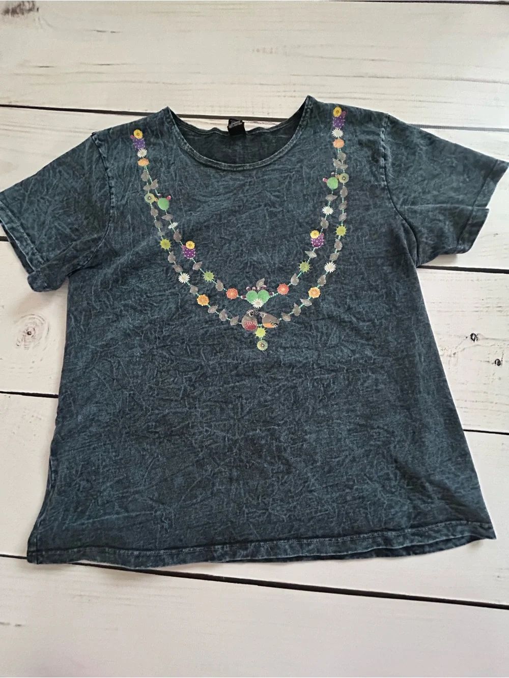 Women’s Dark blue/black Floral Embroidered Short Sleeve Top